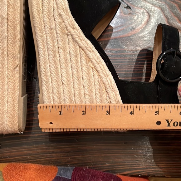 Soda Fabia Wedge Sandals - Picture 6 of 8